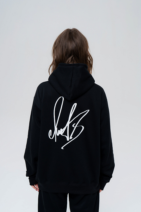 Толстовка с капюшоном черная 